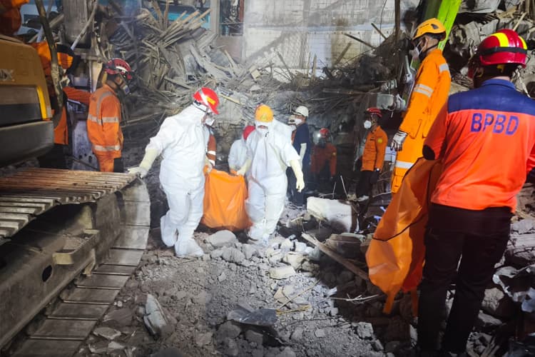 Cegah Tragedi Tragedi Ponpes Al Khoziny, Presiden: Audit Bangunan Pesantren